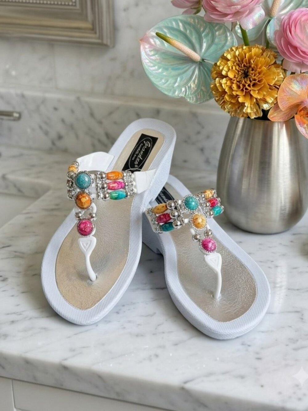 Grandco Jeweled Thong Wedges Summer Beach Sandals Size 5  NWT